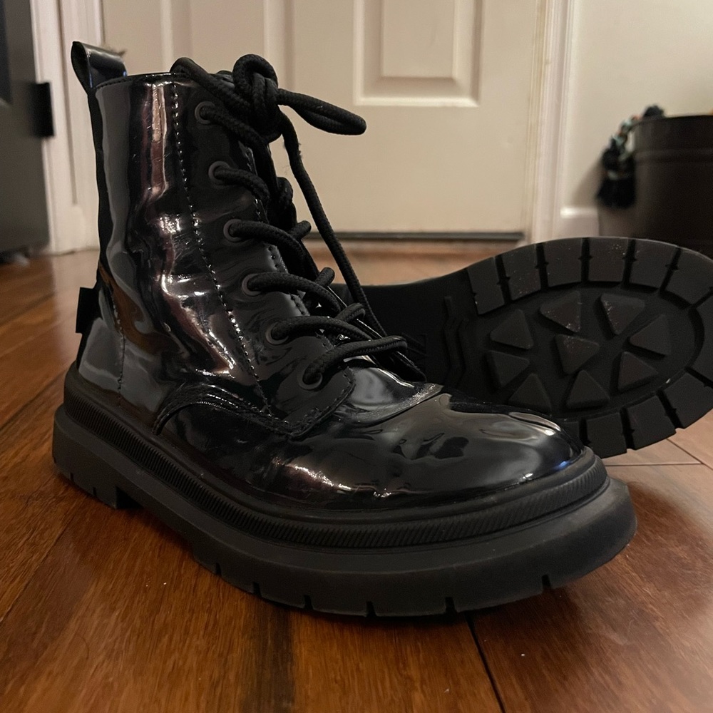 Zara girls size 34 boots